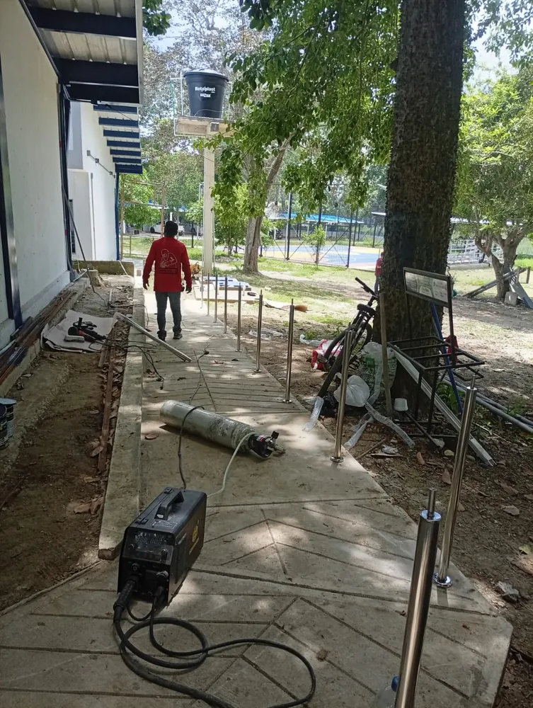 Pasamanos Inoxidable para Rampa — trabajo en hierro y acero de Metálicas M-M, Corozal, Sucre
